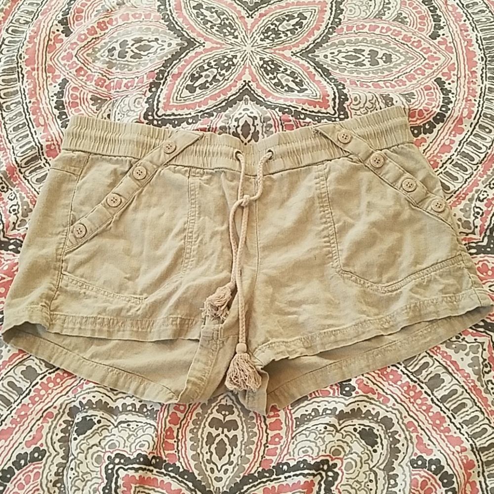 Linen shorts